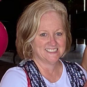Meet your Posher, Lorie